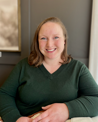 Photo of Sara Sayle, Registered Psychotherapist (Qualifying), MACP, BA