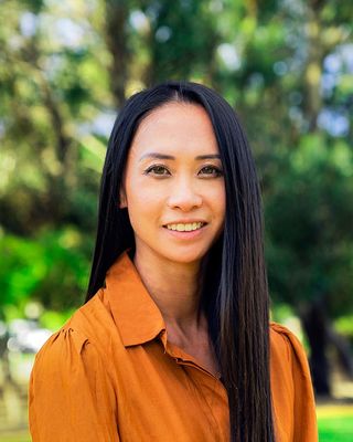 Photo of Geraldine Tan, Counsellor, MA, ACA-L2