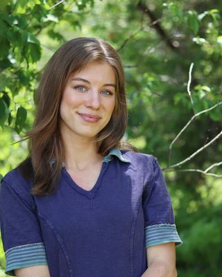 Photo of Tess Browning, Clinical Social Work/Therapist, LLMSW
