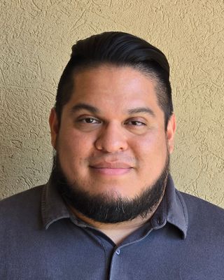 Photo of Charlie White, LCSW Associate , LCSWA