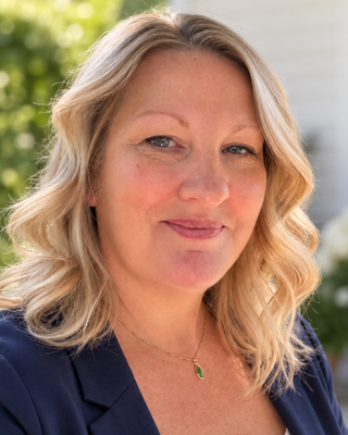 Photo of Amber McGlade, RN, CNP (Q)