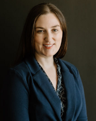 Photo of Kelsey Spinks, Clinical Social Work/Therapist, LICSW