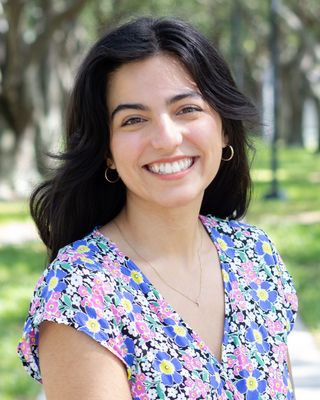 Photo of Sophie Kent, Pre-Licensed Professional in Tampa, FL