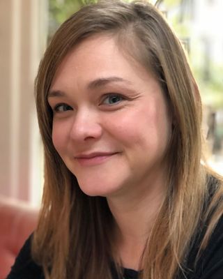 Photo of Alexis L Washam, Pre-Licensed Professional, MSW, CSWA