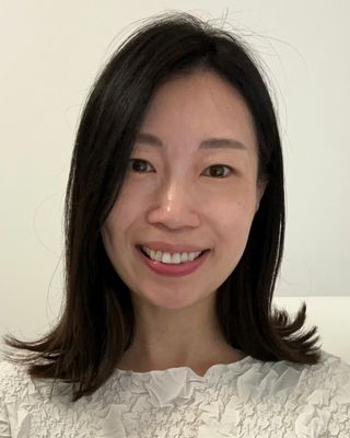 Photo of Julia Kim, Clinical Social Work/Therapist, LSW