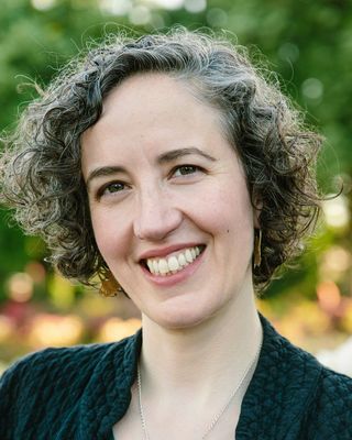 Photo of Jen Joseph, Marriage & Family Therapist, MA, LMFT, CST