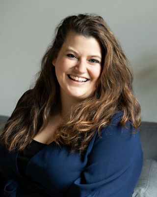 Photo of Lindsay Mayer, Counselor in Clay County, MN