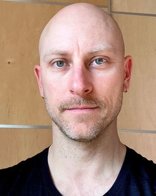 Photo of Andrew Kurek, Psychotherapist, DFPO