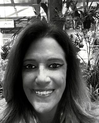 Photo of Jennifer S Weis, MS, CPLC