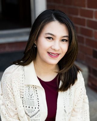 Photo of Veronica Lai, Registered Psychotherapist, MA, RP
