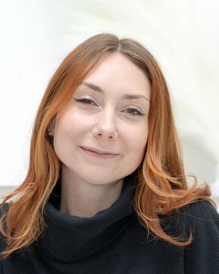 Photo of Alexis Varselona, Clinical Social Work/Therapist, MSW, LCSW