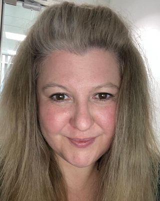 Photo of Karen Marno, Psychotherapist, MBABCP