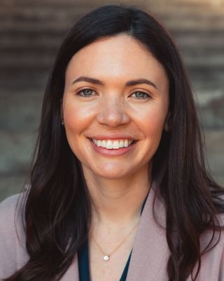 Photo of Dr. Maggie Perry, Psychologist, PsyD