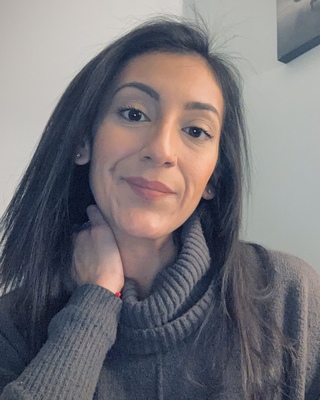 Photo of Stephanie Herrera, Counselor in Westchester, IL