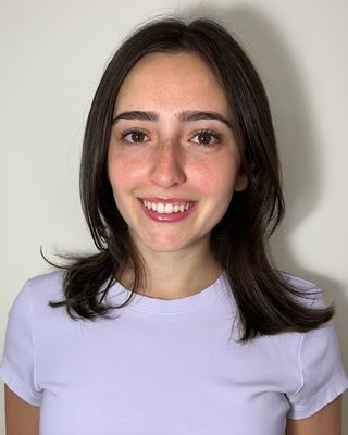 Photo of Vanessa Laham, Registered Psychotherapist (Qualifying), MA, BSc