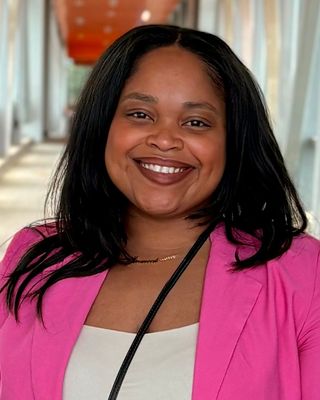 Photo of Jazmeen Ryals, Clinical Social Work/Therapist, MSW, LCSWA