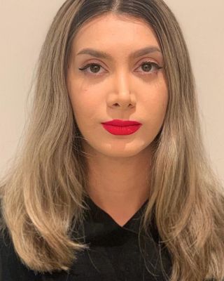Photo of Yasmin Raissi, Registered Psychotherapist (Qualifying), MA