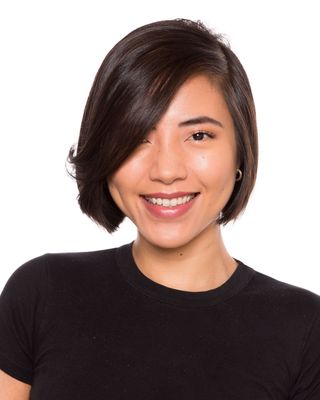 Photo of Nia Tran, Pre-Licensed Professional, MSW