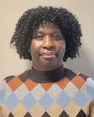 Photo of Zethu Makatini, Psychotherapist, MSc, MUKCP