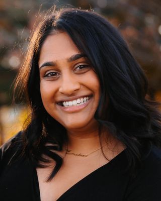 Photo of Neena Tran, Pre-Licensed Professional in 20876, MD