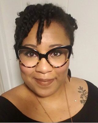 Photo of Evyan Roberts, Clinical Social Work/Therapist, LCSW-C, LICSW, LCSW