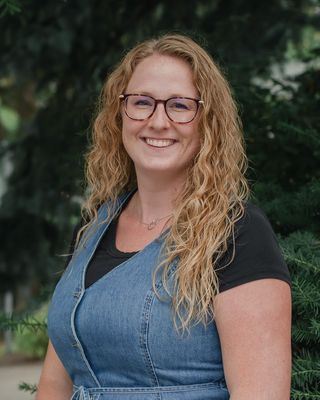 Photo of Mandy de Boer, Registered Psychotherapist, RP