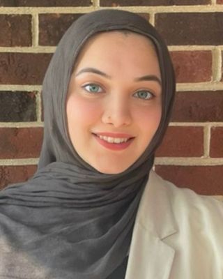 Photo of Aisha Raja, Pre-Licensed Professional