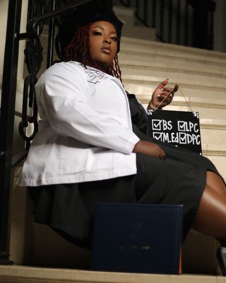 Photo of Dr. Ranesha Especto, Licensed Professional Counselor, LPC-S, NCC