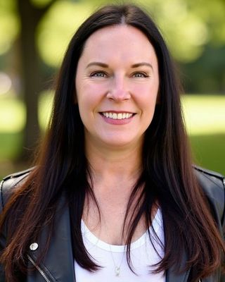 Photo of Laurie McGuire, Clinical Social Work/Therapist, LCSW-C