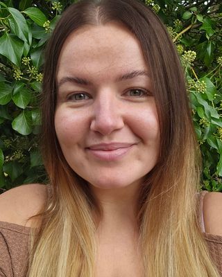 Photo of Aislyn Watts - The Psychotherapy Studio Wales, Psychotherapist, MA, MNCPS Acc.