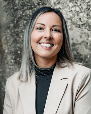 Photo of Sophie Anne Skipp, Psychotherapist, MSc, MBACP