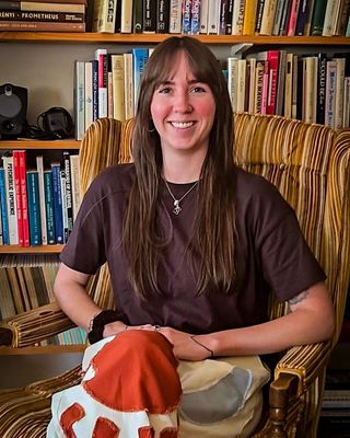 Photo of Claire Hauge, Pre-Licensed Professional