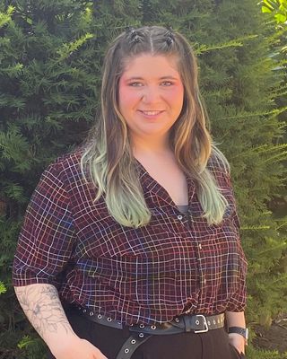 Photo of Eden Riggs, Licensed Mental Health Counselor, LMHC