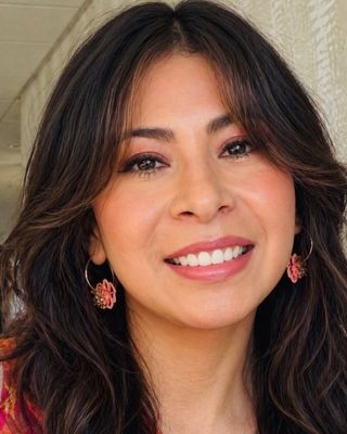 Photo of Paola Helberg, Psychiatric Nurse Practitioner, APRN
