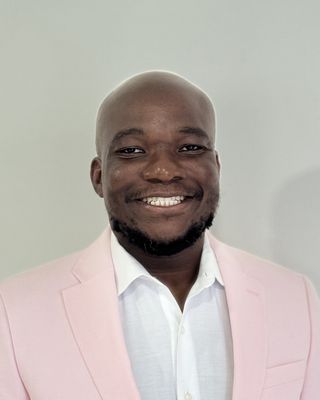 Photo of Leslie Lartey, Psychiatric Nurse Practitioner, PMHNP, FNP