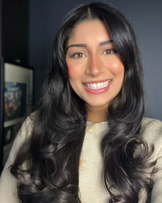 Photo of Tiffany Debari, Counsellor, MA, BA, CCC
