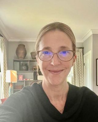 Photo of Isabelle Foster, Clinical Social Work/Therapist, LICSW