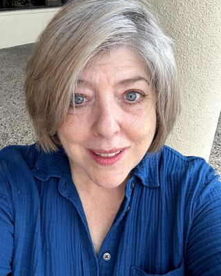 Photo of Karen Diliberti, Marriage & Family Therapist, MA, LMFT-S