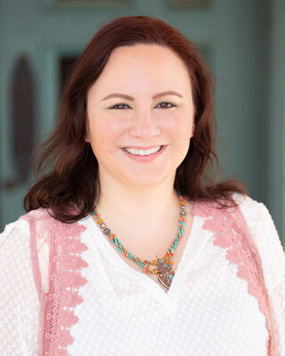 Photo of Nicole Paredes, LCSW, Clinical Social Work/Therapist