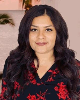 Photo of Brenda Estrada, Marriage & Family Therapist, LMFT
