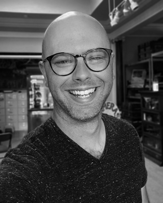 Photo of Adam Farnsworth, Pre-Licensed Professional