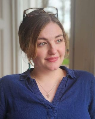 Photo of Sarah Holland, Counsellor, MBACP