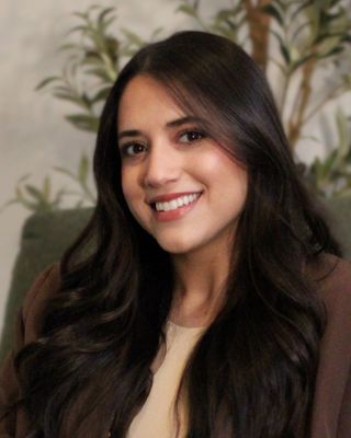 Photo of Ariel Mantzoor, Clinical Social Work/Therapist, LCSW