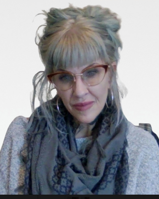 Photo of Kelli Bouscher, Marriage & Family Therapist, LMFT