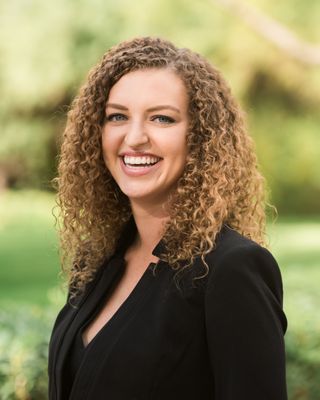 Photo of Clare D Visnansky, Pre-Licensed Professional