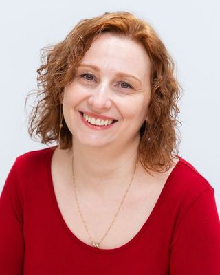 Photo of Raluca Ursica, Psychologist, DCounsPsych, HCPC - Couns. Psych.