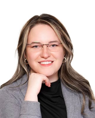 Photo of Mikaela Gossmann-Bond, Registered Psychotherapist (Qualifying) in Toronto, ON