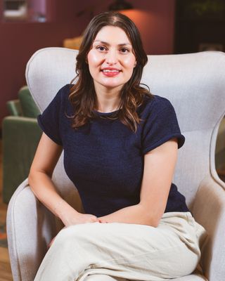 Photo of Yazmin Alvarez-Soeum, Marriage & Family Therapist, LMFT