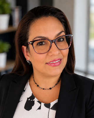 Photo of Alena Diaz de la Nuez, Psychiatric Nurse Practitioner, PMHNP, FNP