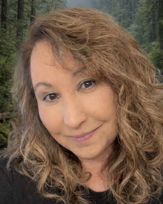 Photo of Dennice Janz, Marriage & Family Therapist, MA, LMFT